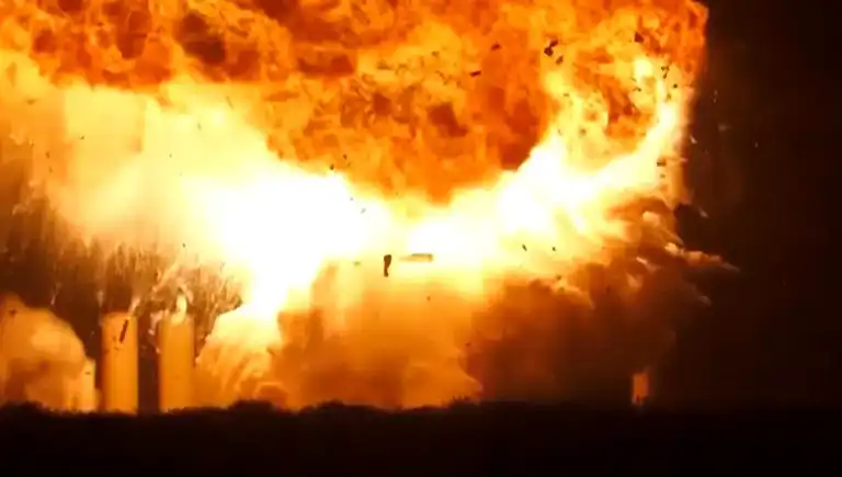 Starship Roketinde Patlama: Musk 